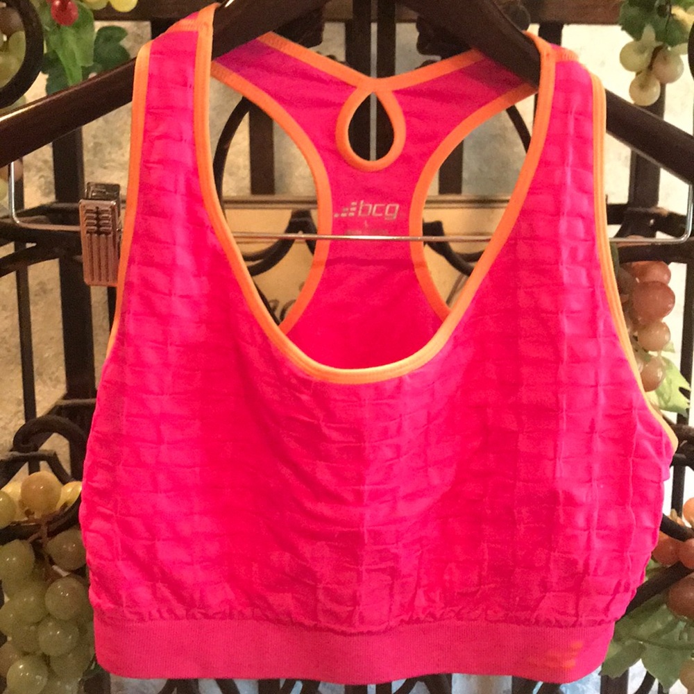 NEON PINK/ORANGE SPORTS BRA. No underwire! Size L.
